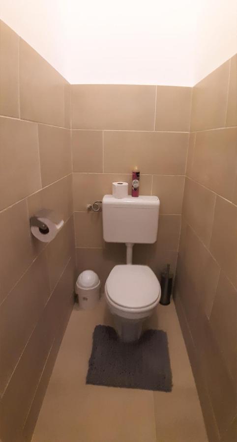 Citypark Classic Downtown Apartment Budapest Luaran gambar
